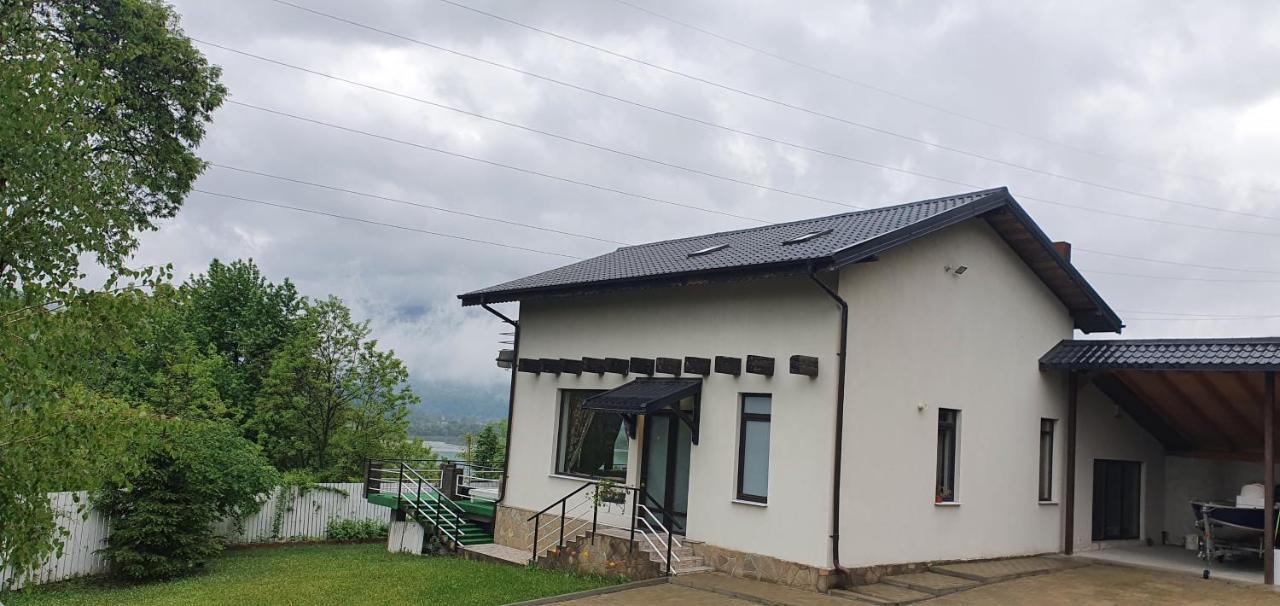 Casa Yla Vila Piatra Neamţ Exterior foto