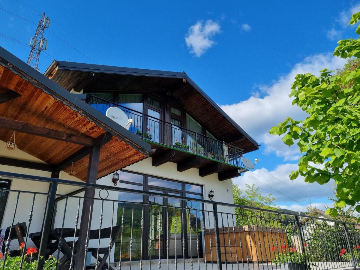 Casa Yla Vila Piatra Neamţ Exterior foto